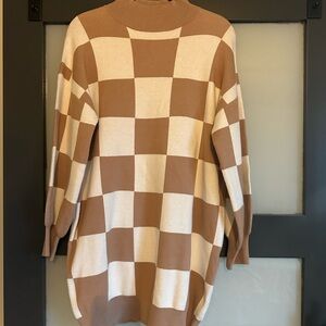 Checkerboard Tunic Sweater Dress - Cream and Tan